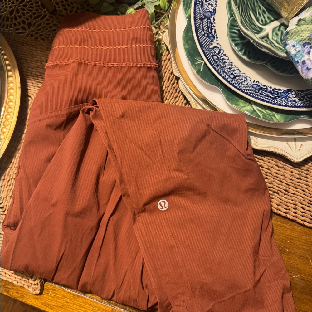 Lululemon Rust Leggings